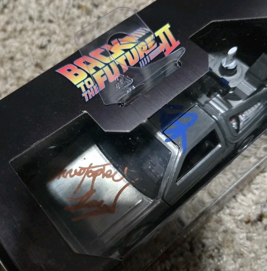 Michael J. Fox, Christopher Lloyd — MICHAEL J FOX & CHRISTOPHER LLOYD SIGNED BACK TO THE FUTURE 1:32 DELOREAN w COA, image 3