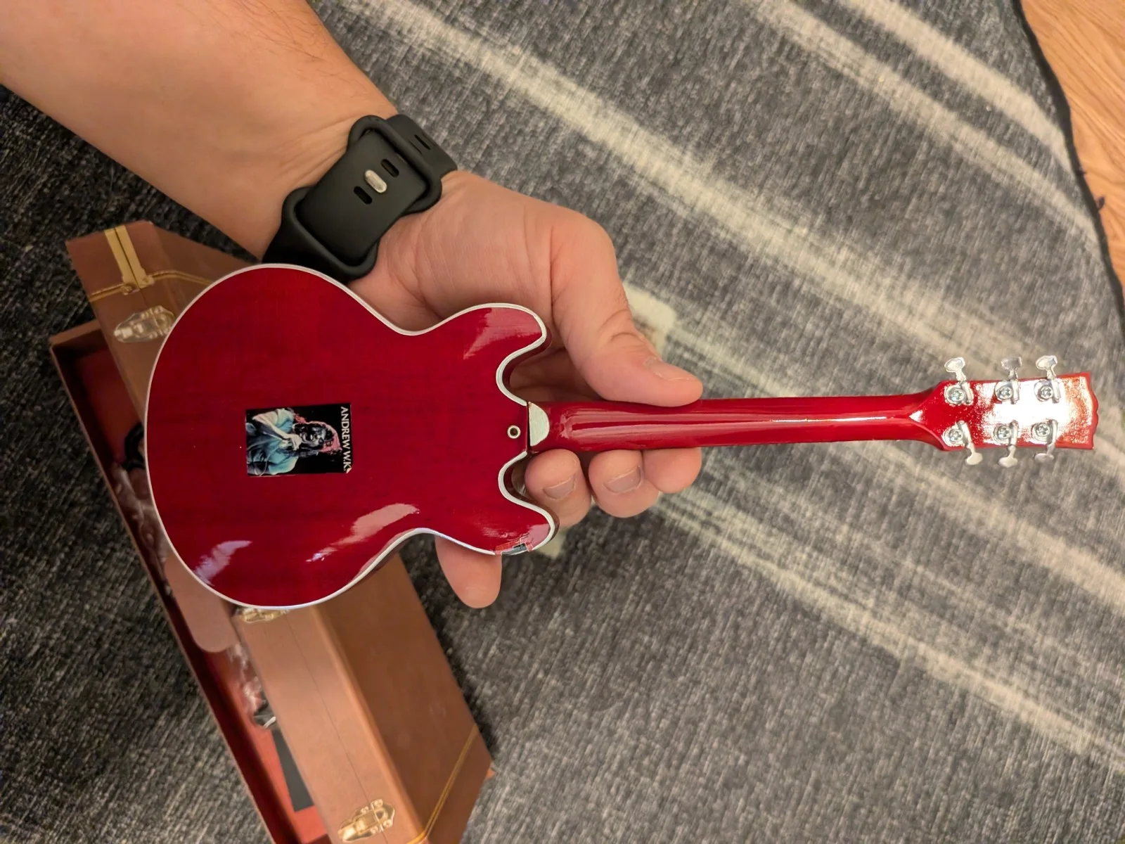 Tom Delonge Box Car Racer Gibson ES-335 Miniature Guitar Replica (Blink-182), image 2