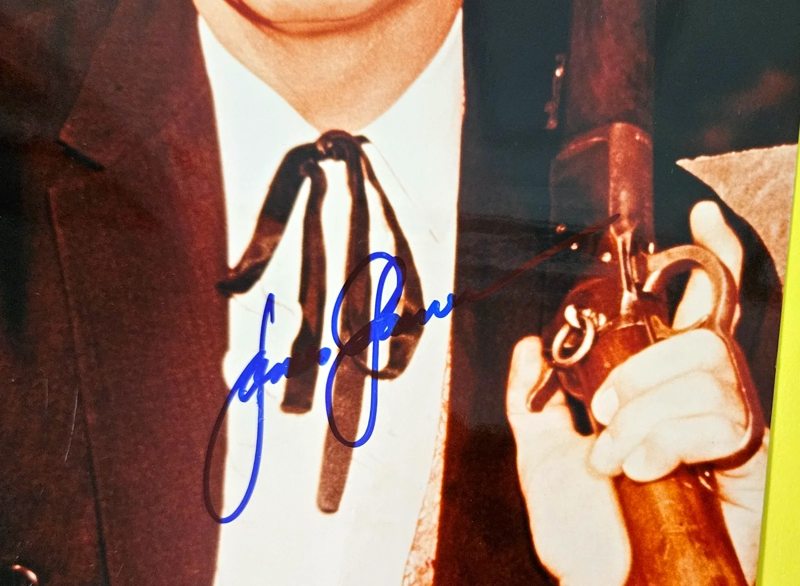 James Grander hand signed — JAMES GARNER (1928-2014) (MAVERICK~ROCKFORD FILES) AUTOGRAPH 8 x 10 PHOTO~, изображение 2