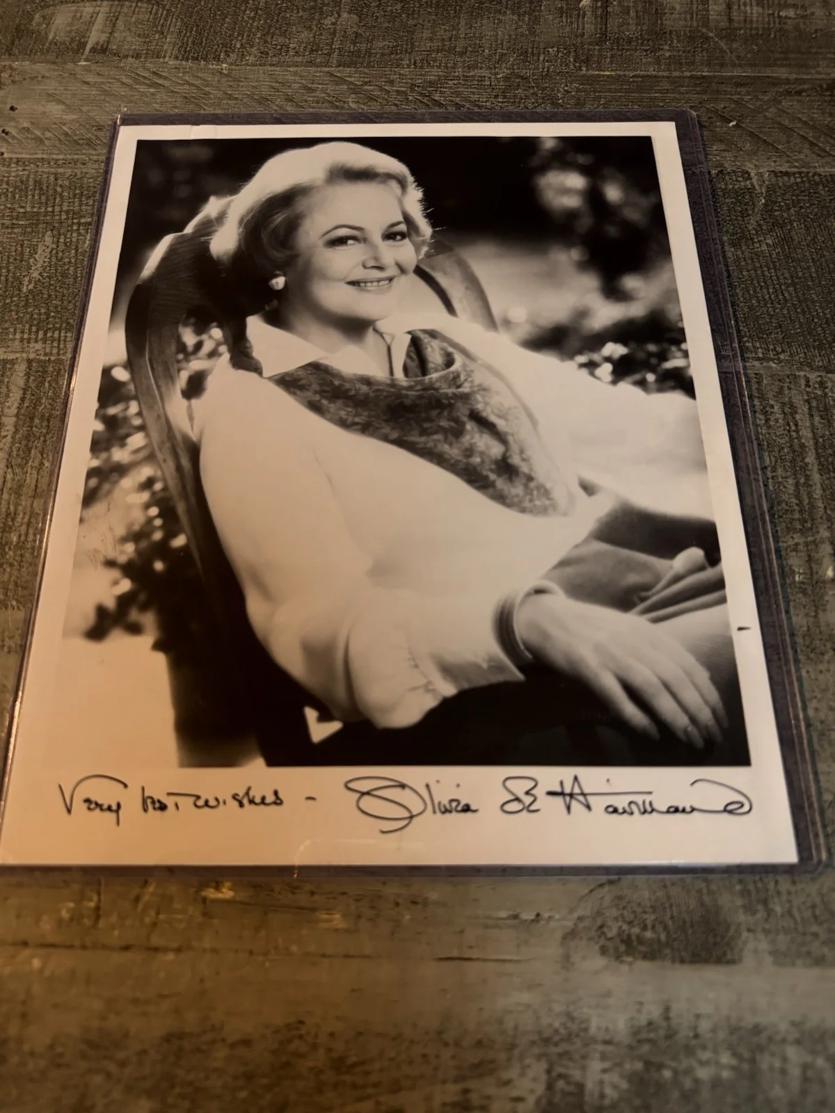 Olivia de Havilland — Olivia de Havilland Signed 8x10 vintage photo with COA Gone with The Wind star, image 5