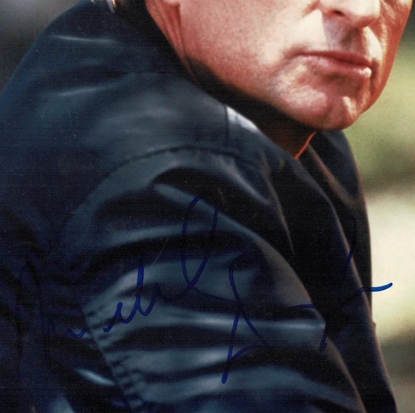 Michael Douglas — Michael Douglas Wall Street Autographed Signed 8x10 Photo AMCo COA 8689, изображение 2