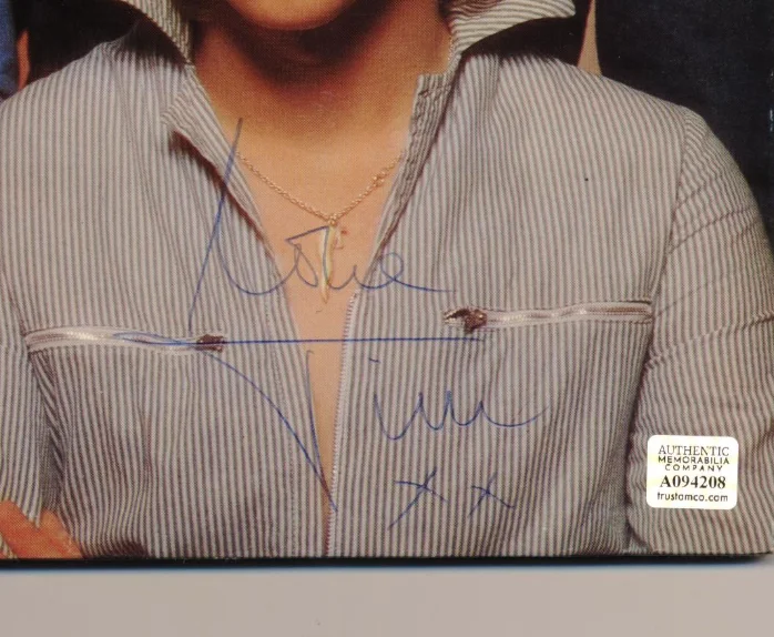 Child Full Band Debut Autographed Signed Record Album AMCo COA 28709, изображение 5