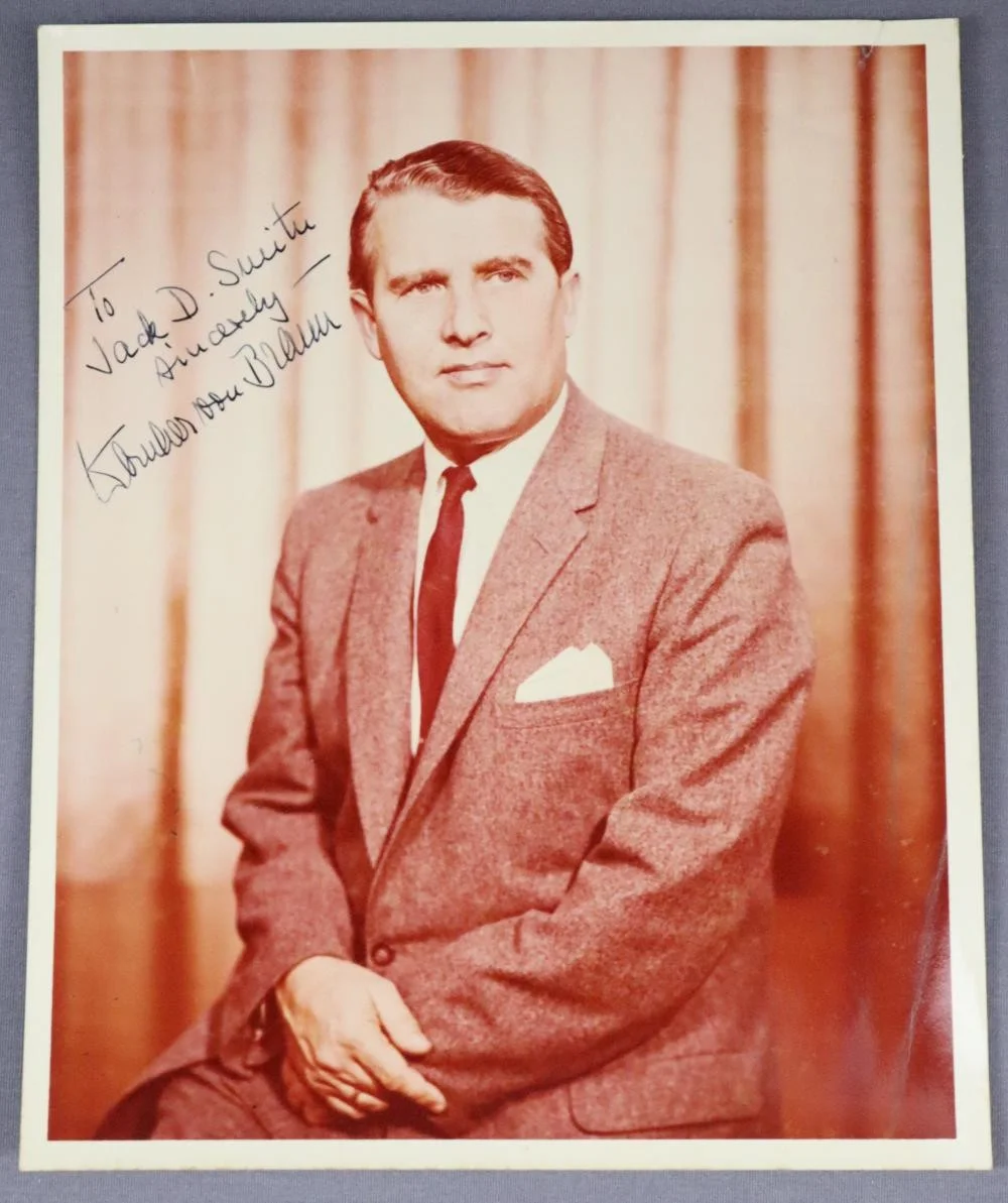 WERHNER VON BRAUN — WERHNER VON BRAUN SIGNED PHOTO AUTOGRAPH GERMAN NASA SIGNATURE 8.5X11 REPRINT