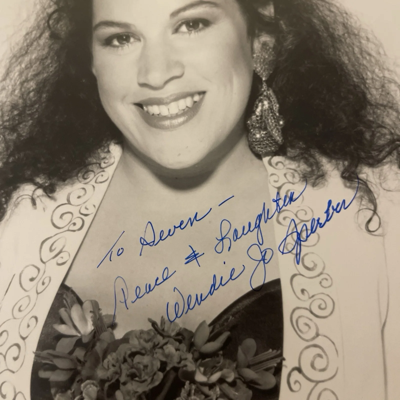 WENDIE JO SPERBER: Hand Signed Original Celebrity Magazine Ad 8 x 10” / KSK, изображение 2