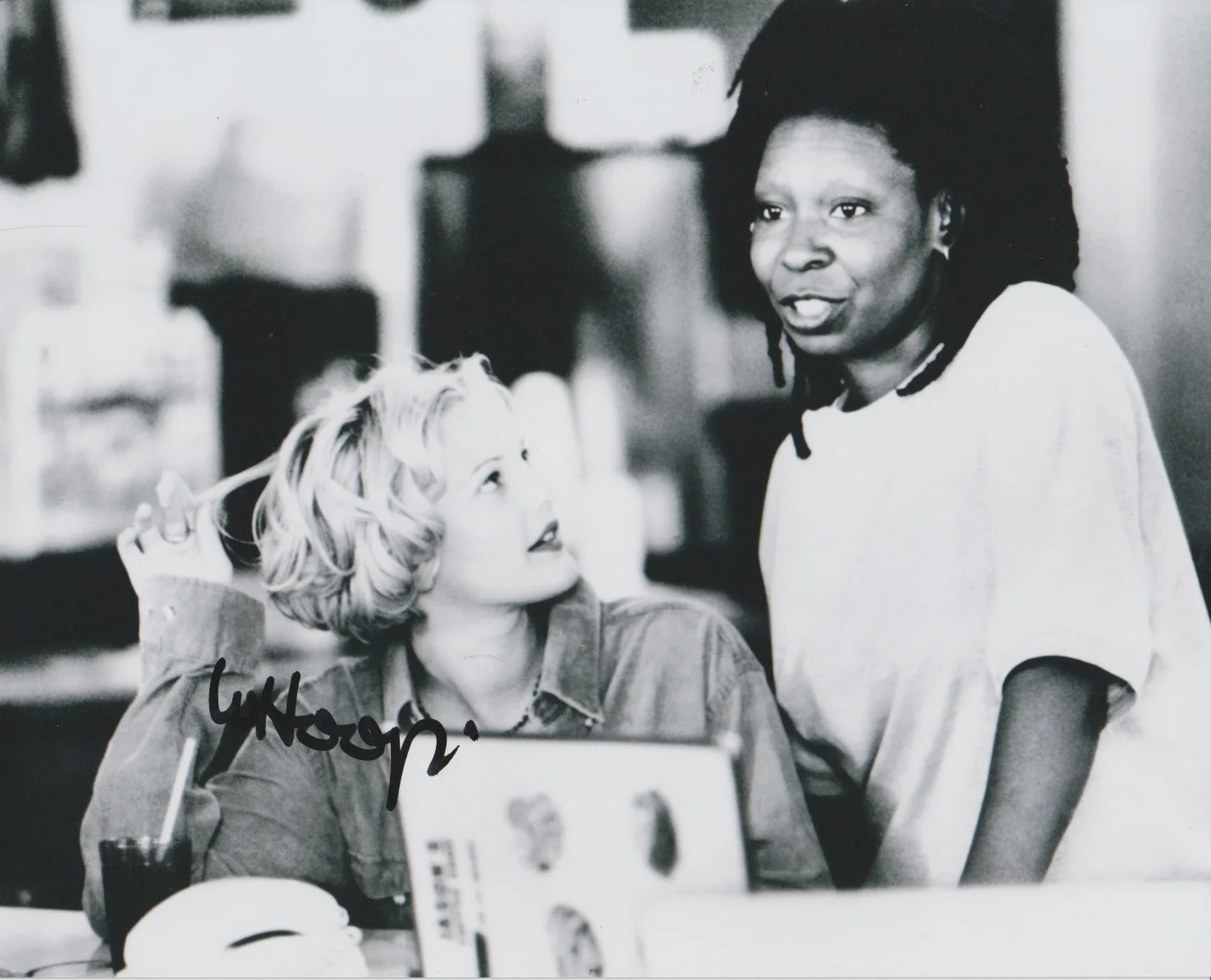 Whoopi Goldberg — Whoopi Goldberg signed Boys on The Side 8x10 photo
