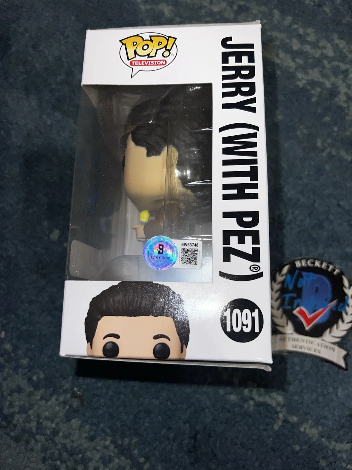 Jerry Seinfeld Signed Official Jerry Seinfeld Funko Pop TV Legend Beckett #2, image 2
