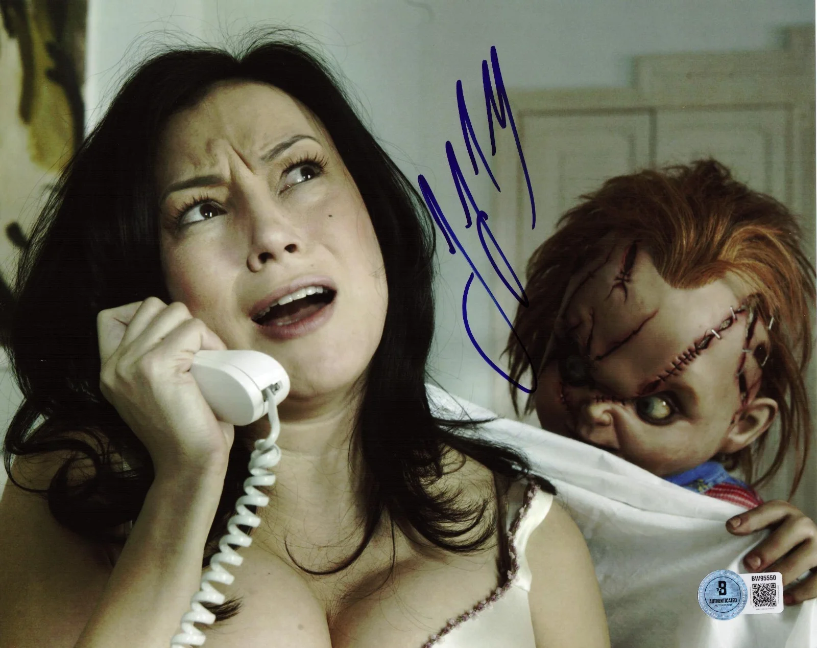 Jennifer Tilly — Jennifer Tilly Signed 8x10 Photo Bride of Chucky Authentic Autograph Beckett