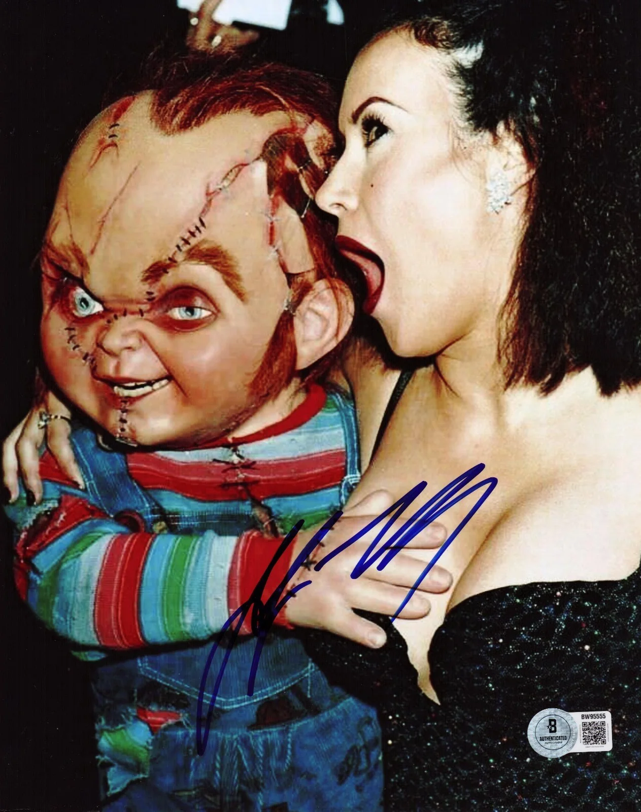 Jennifer Tilly — Jennifer Tilly Signed 8x10 Photo Bride of Chucky Authentic Autograph Beckett