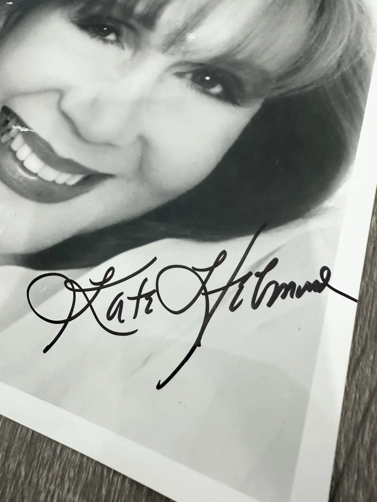 🔵 Katherine Helmond Autographed 8x10 Photo Personalized Signed Headshot, image 2