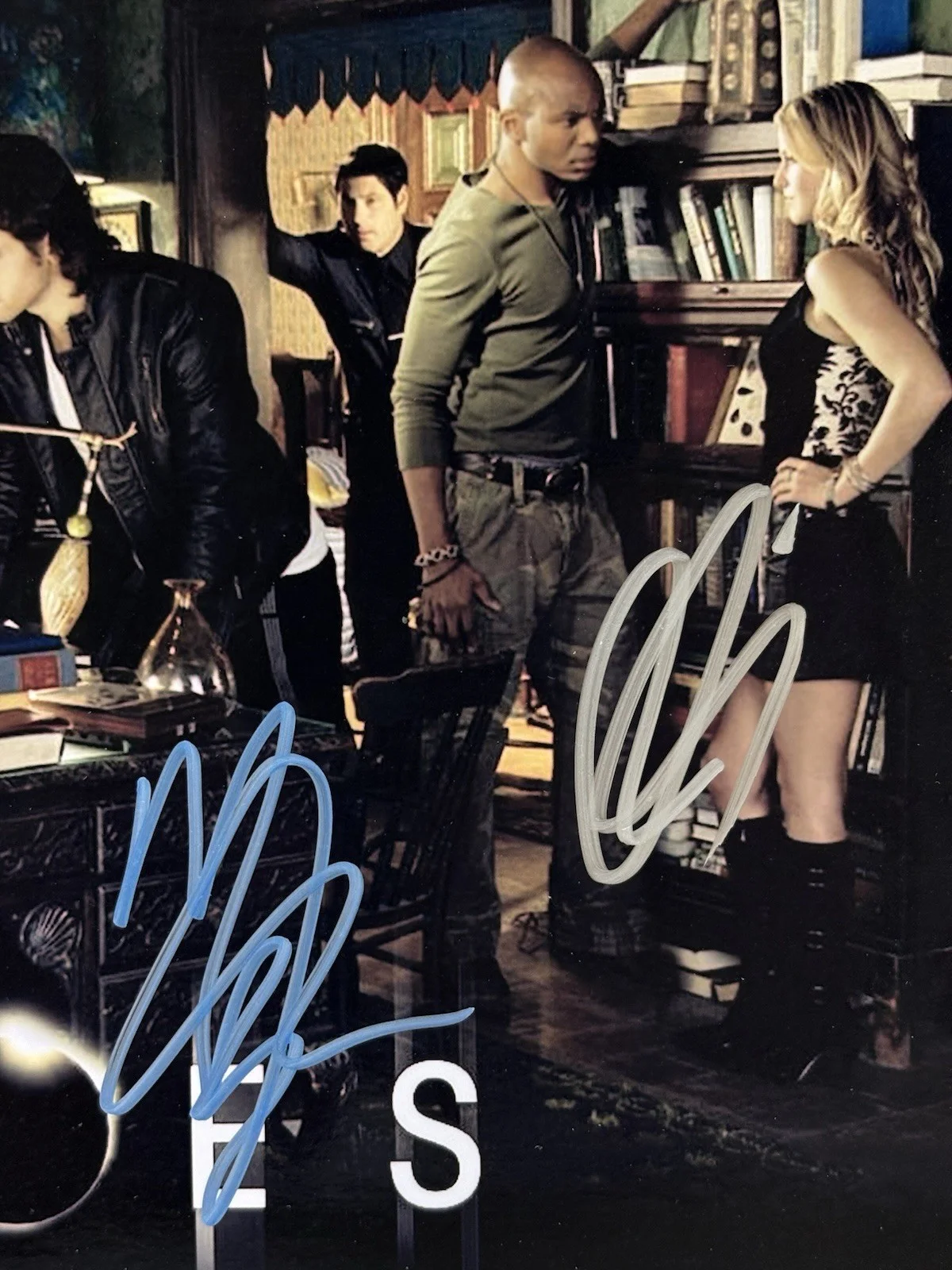 HEROES CAST — Rare - HEROES TV Show SIGNED 8x10 by CAST - Hayden Panettiere ALI LARTER Milo ++, изображение 4