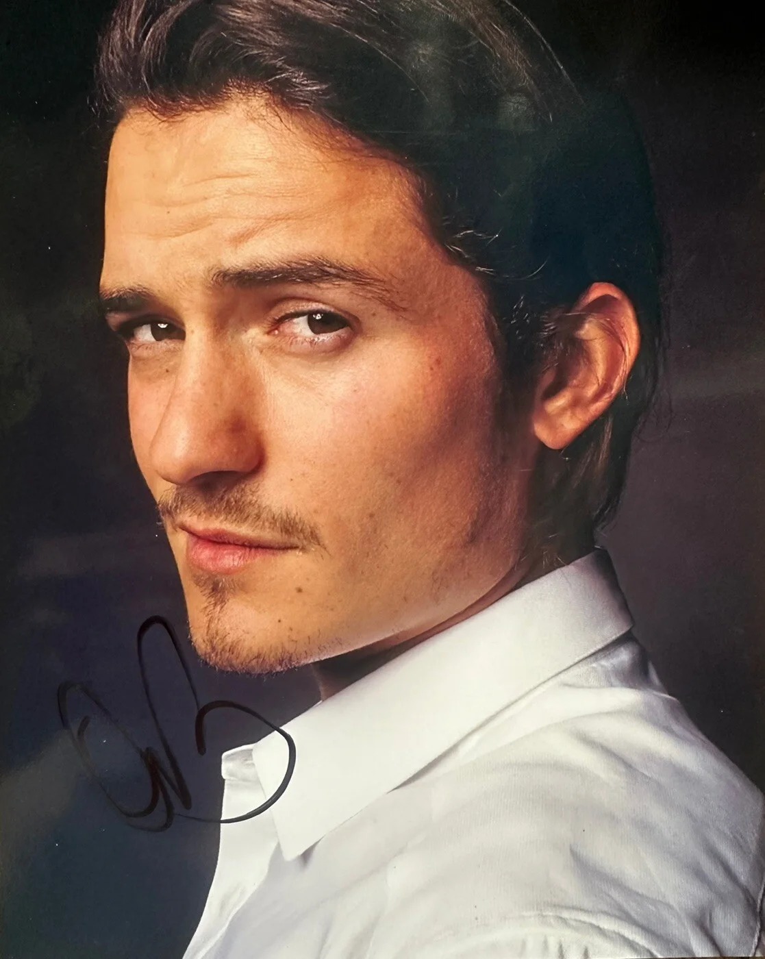 Orlando Bloom — Orlando Bloom signed 8x10 photo In Person Proof. Pirates of The Caribbean, изображение 2