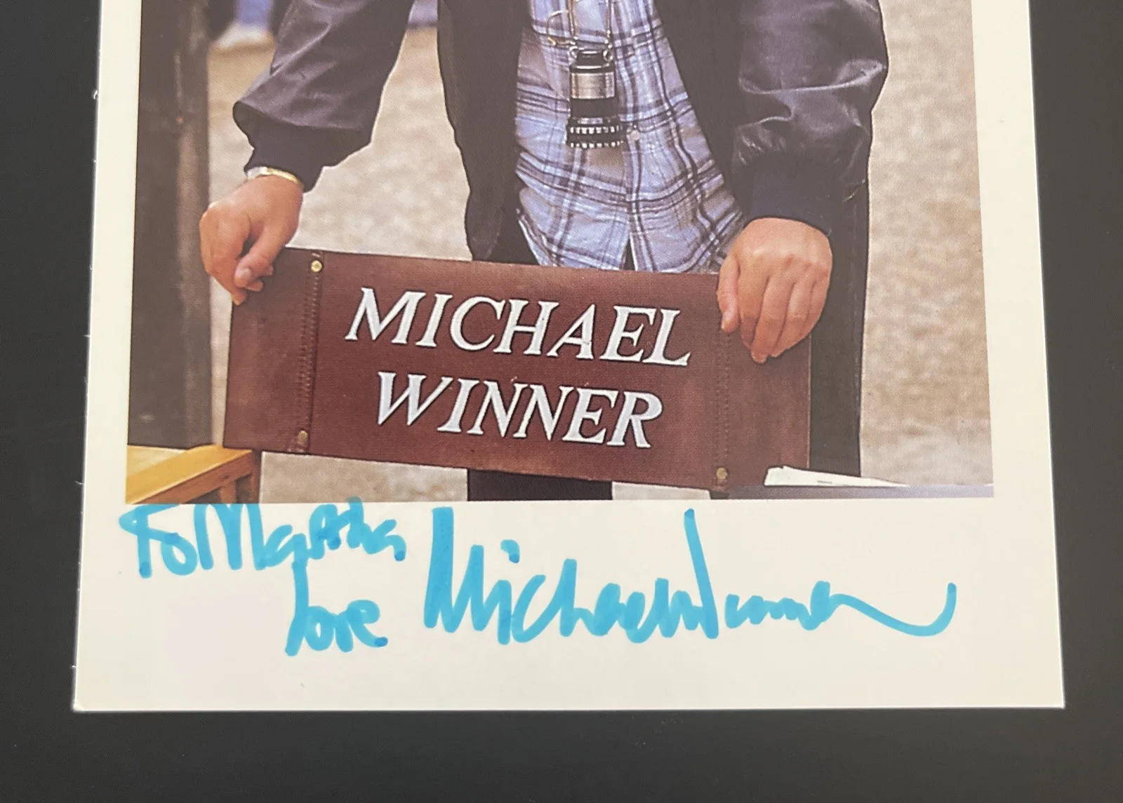 MICHAEL WINNER Black Comedy Director: Hand Signed Celebrity Photo 3.5 x 5” / KSK, изображение 2