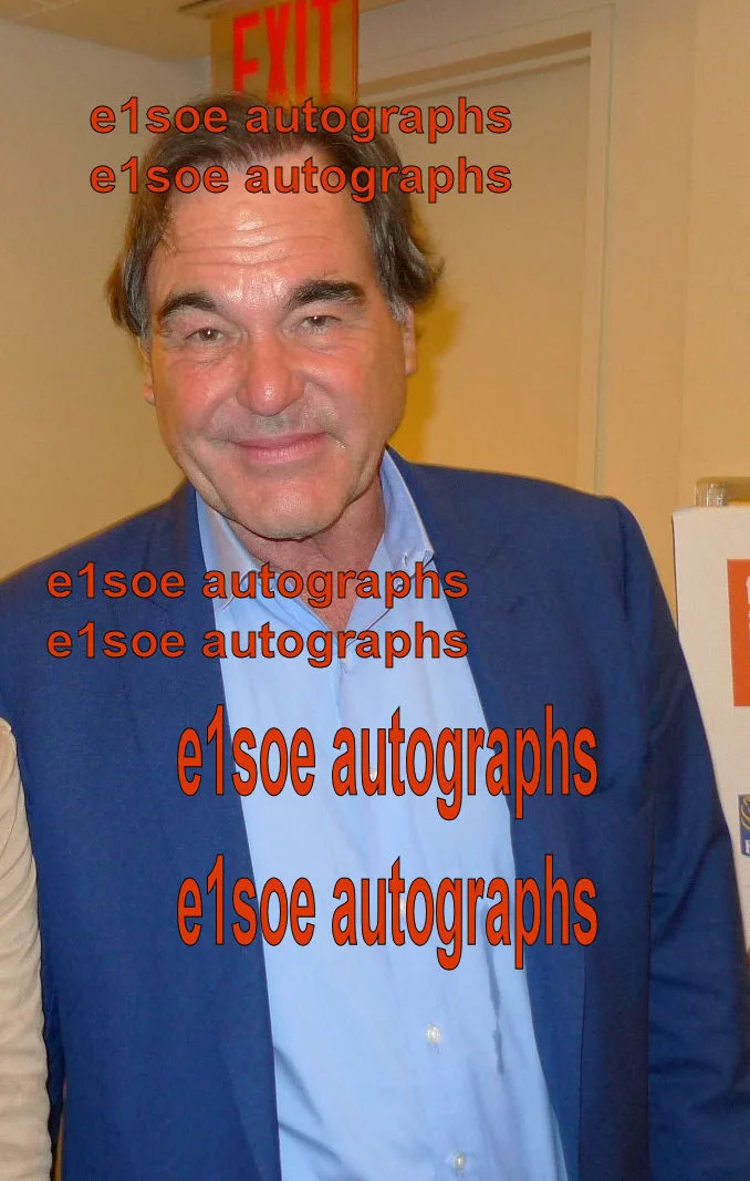 Oliver Stone — Director Oliver Stone signed 8X10 photo In Person. Proof - Wall Street, Platoon, изображение 2