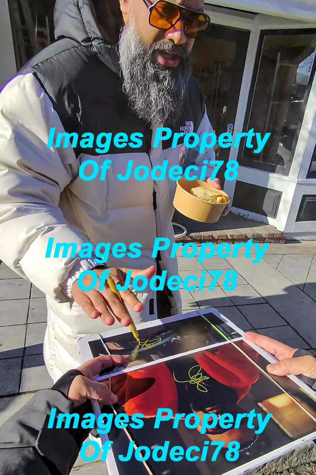 Guz Khan — Guz Khan Signed Autographed ARMY OF THIEVES 8x10 Photo EXACT Proof ACOA Bait, изображение 3