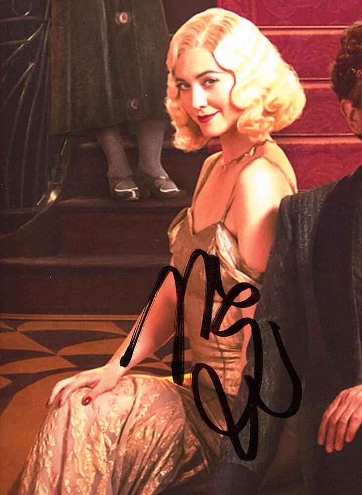 Mary Elizabeth Winstead — Mary Elizabeth Winstead signed "GENTLEMAN IN MOSCOW" 8x10 Photo SEXY a ACOA COA, изображение 4