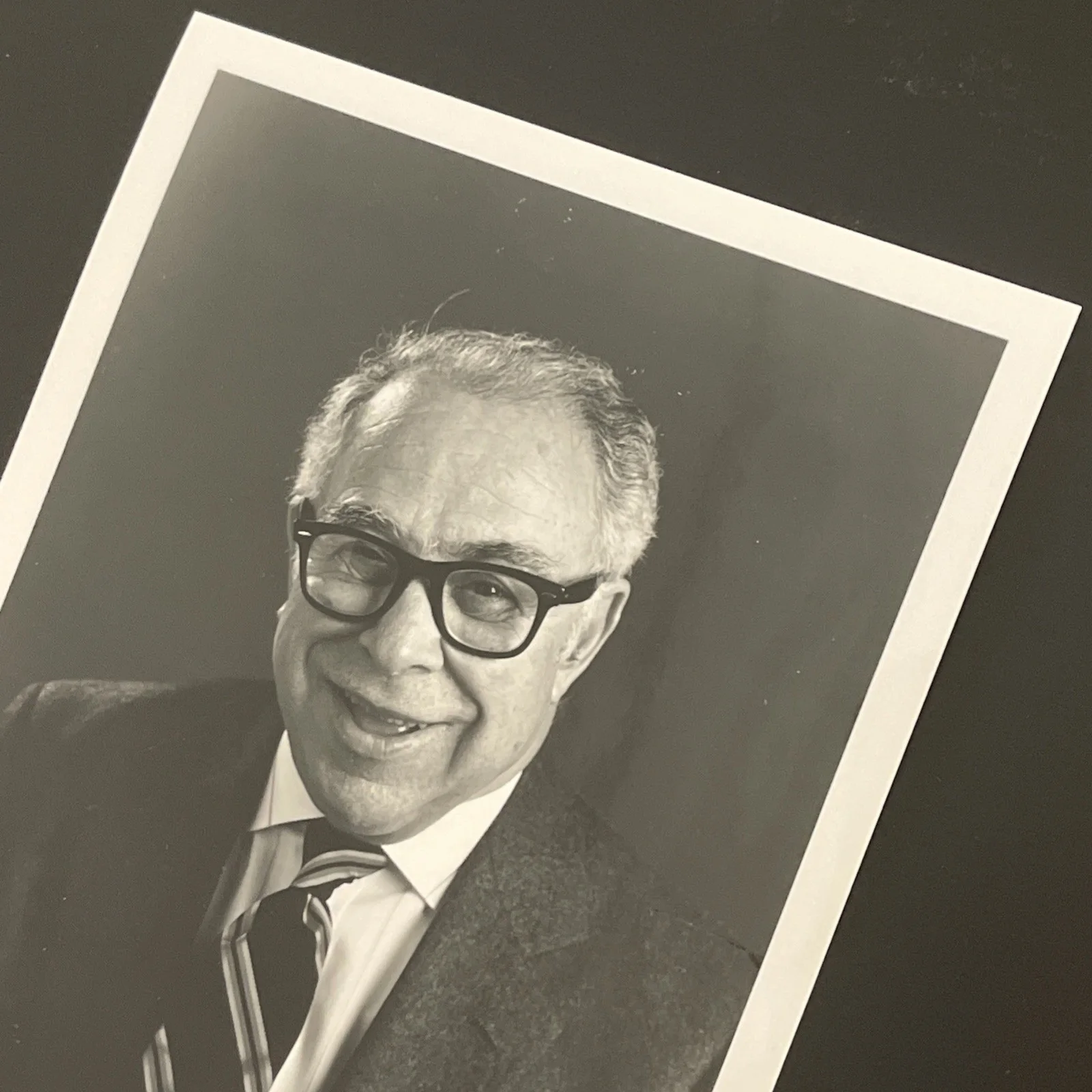 ART BUCHWALD Author Humorist: Hand Signed Original Celebrity Photo 5 x 7” / KSK, изображение 3