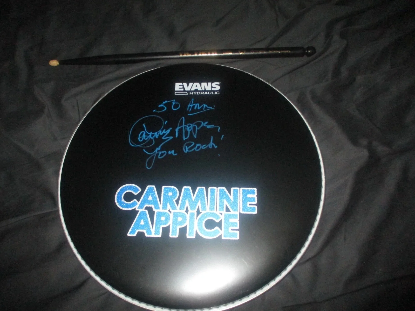 CARMINE APPICE AUTHENTIC AUTOGRAPHED/SIGNED DRUMHEAD + DRUM STICK COMBO, image 3
