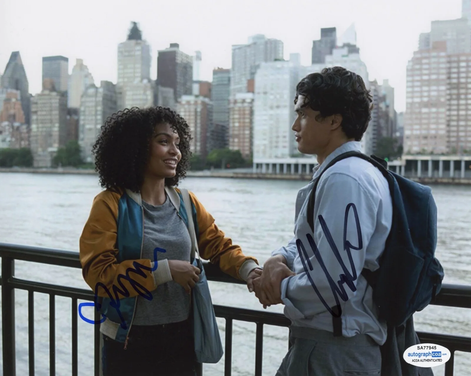 CHARLES MELTON, YARA SHAHIDI — Charles Melton & Yara Shahidi signed "THE SUN IS ALSO A STAR" 8x10 Photo b ACOA, image 4