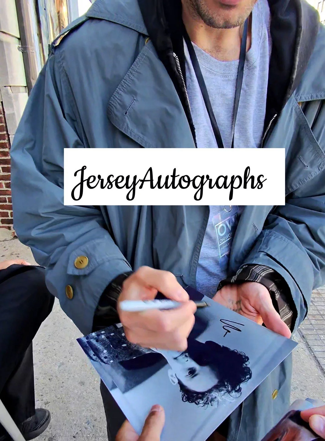 WRABEL Autographed/Signed one night only 8x8 Album Flat Photo Exact Proof Auto, изображение 2