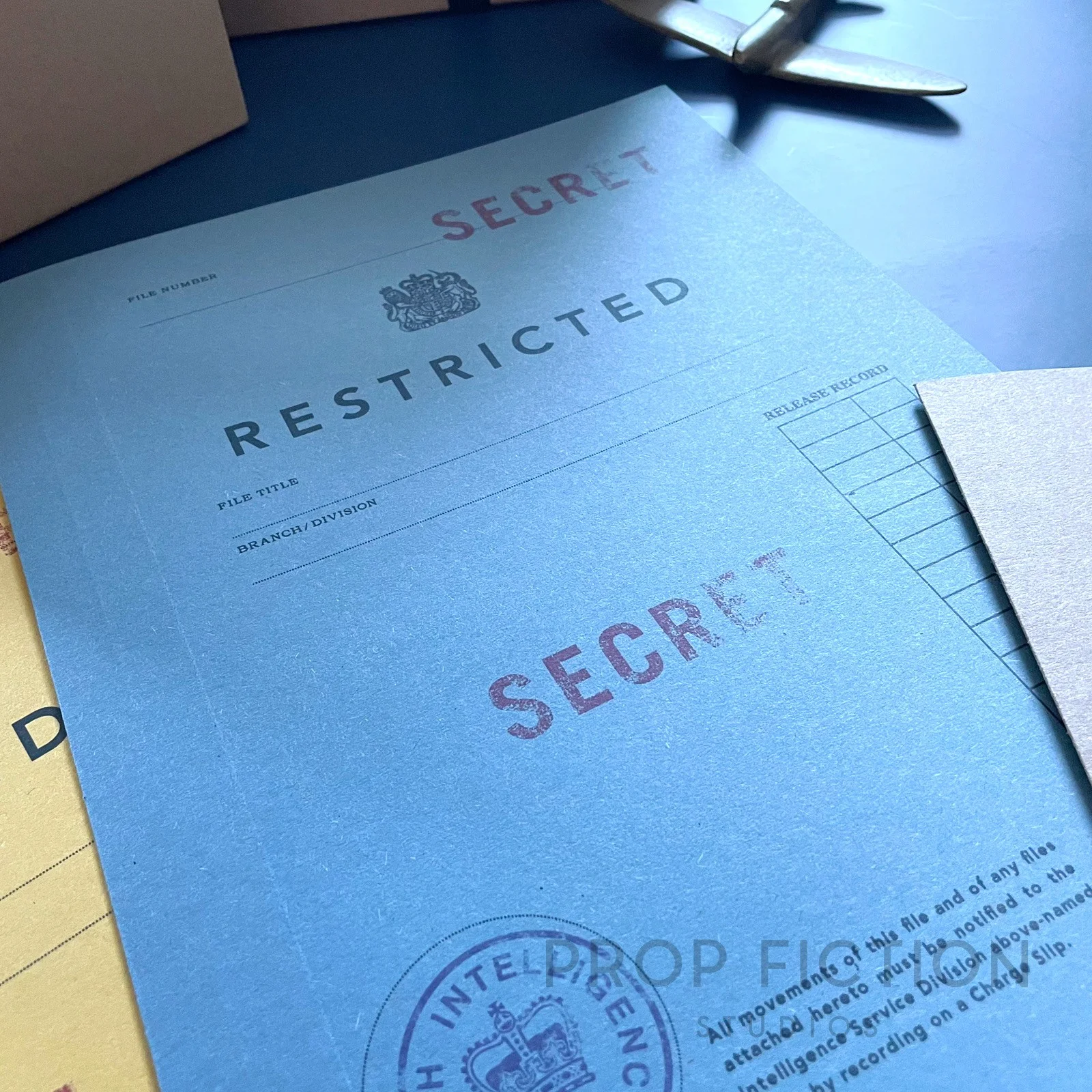 Movie Prop 1930s / 1940s Wartime Intelligence Files / 4 x Cosplay Spy Folder Set, изображение 3