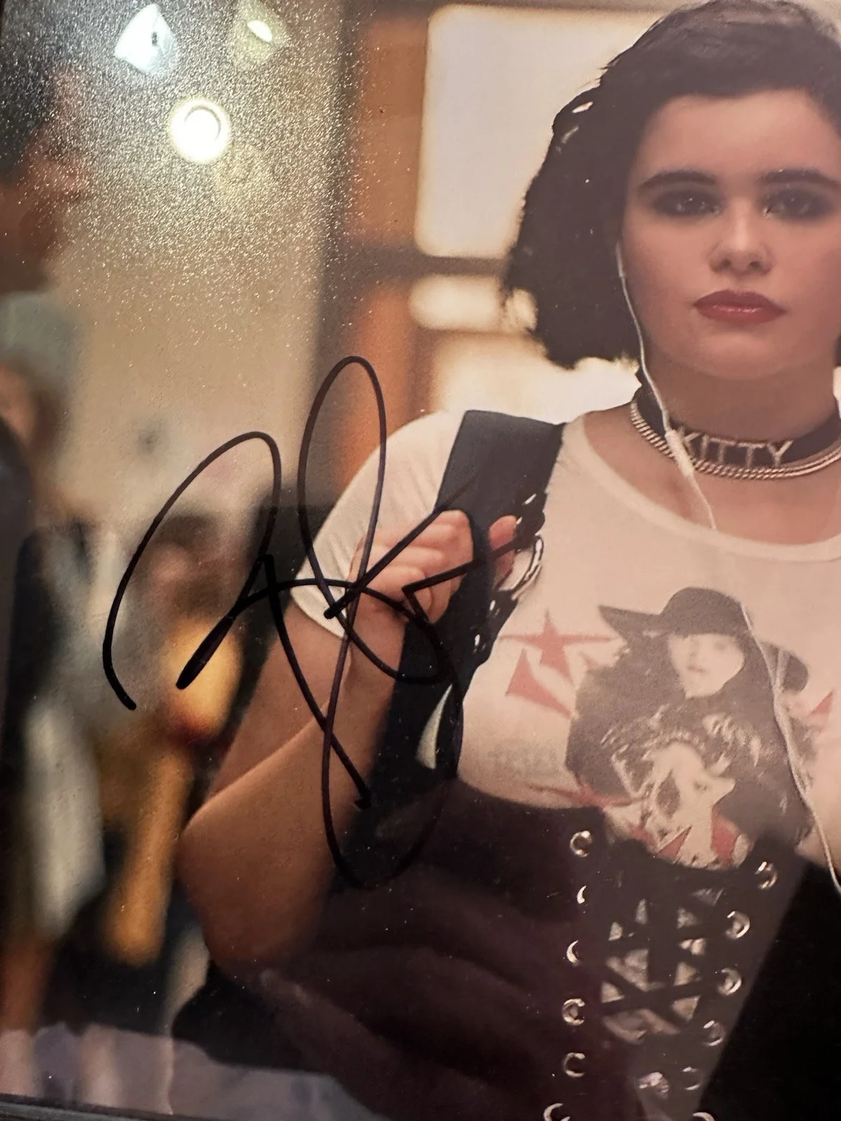 * BARBIE FERREIRA * signed 8x10 photo * EUPHORIA * ACOA * 4, изображение 3