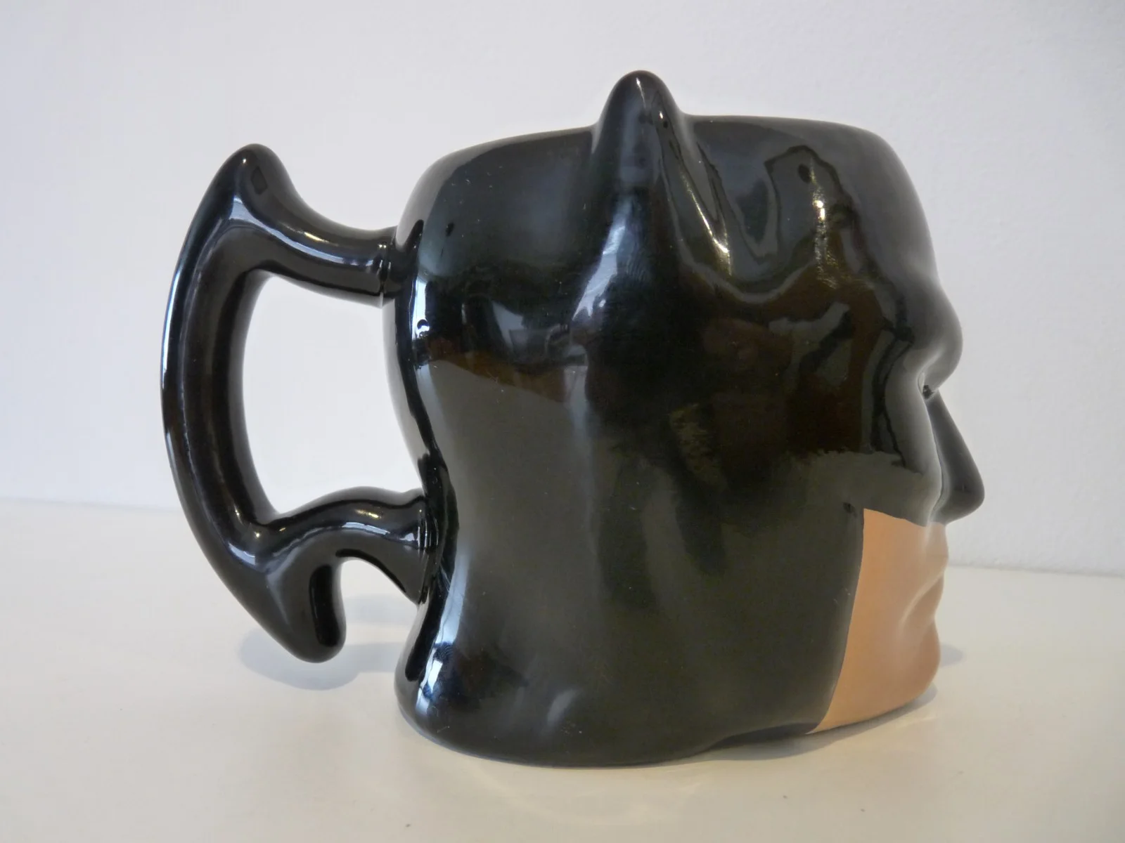 Official DC Comics Batman Head 3D ceramic mug, dc supeheroes, never used., image 2