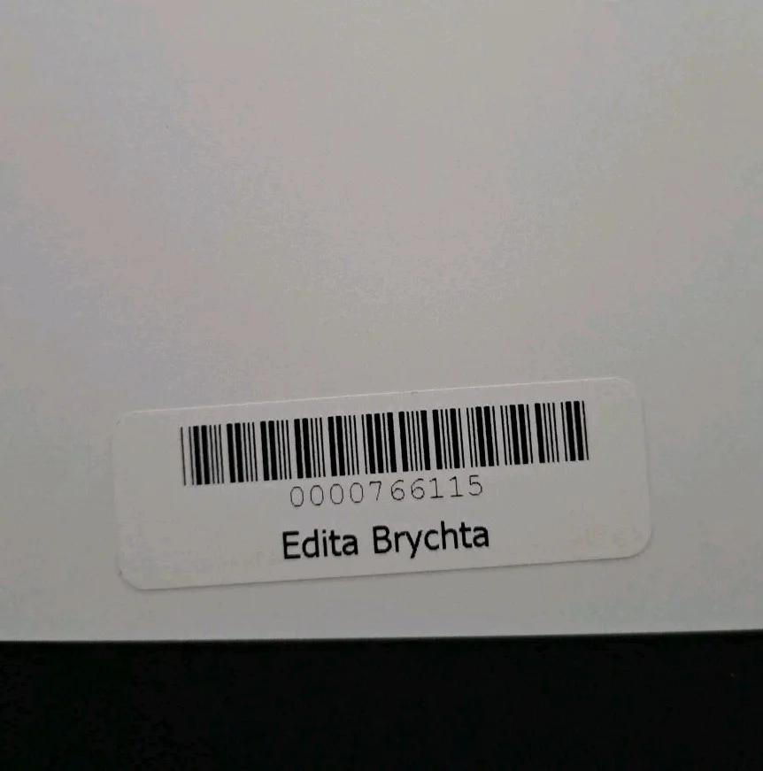 Edita Brychta — Edita Brychta Signed 8×10 Photo w/ COA – Ice Age: Continental Drift – Authentic, image 5