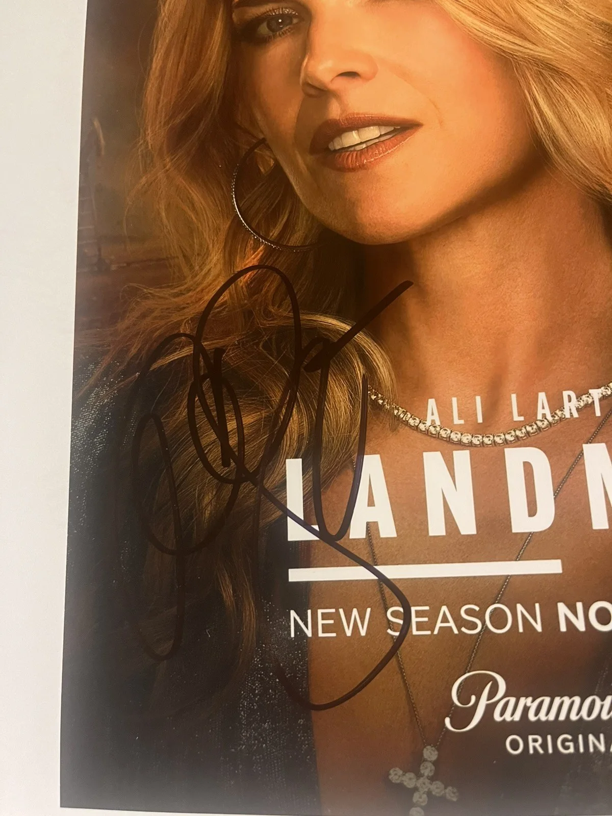 Ali Larter — ALI LARTER signed LANDMAN 8x10 photo with proof, image 3