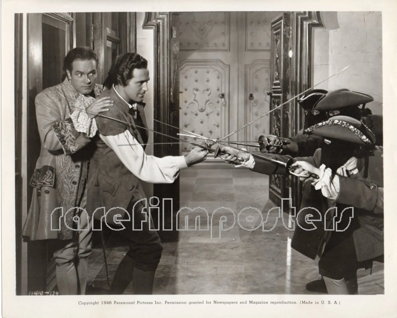 MONSIEUR BEAUCAIRE 1946 Bob Hope Patric Knowles 2 10x8 STILLS, image 2
