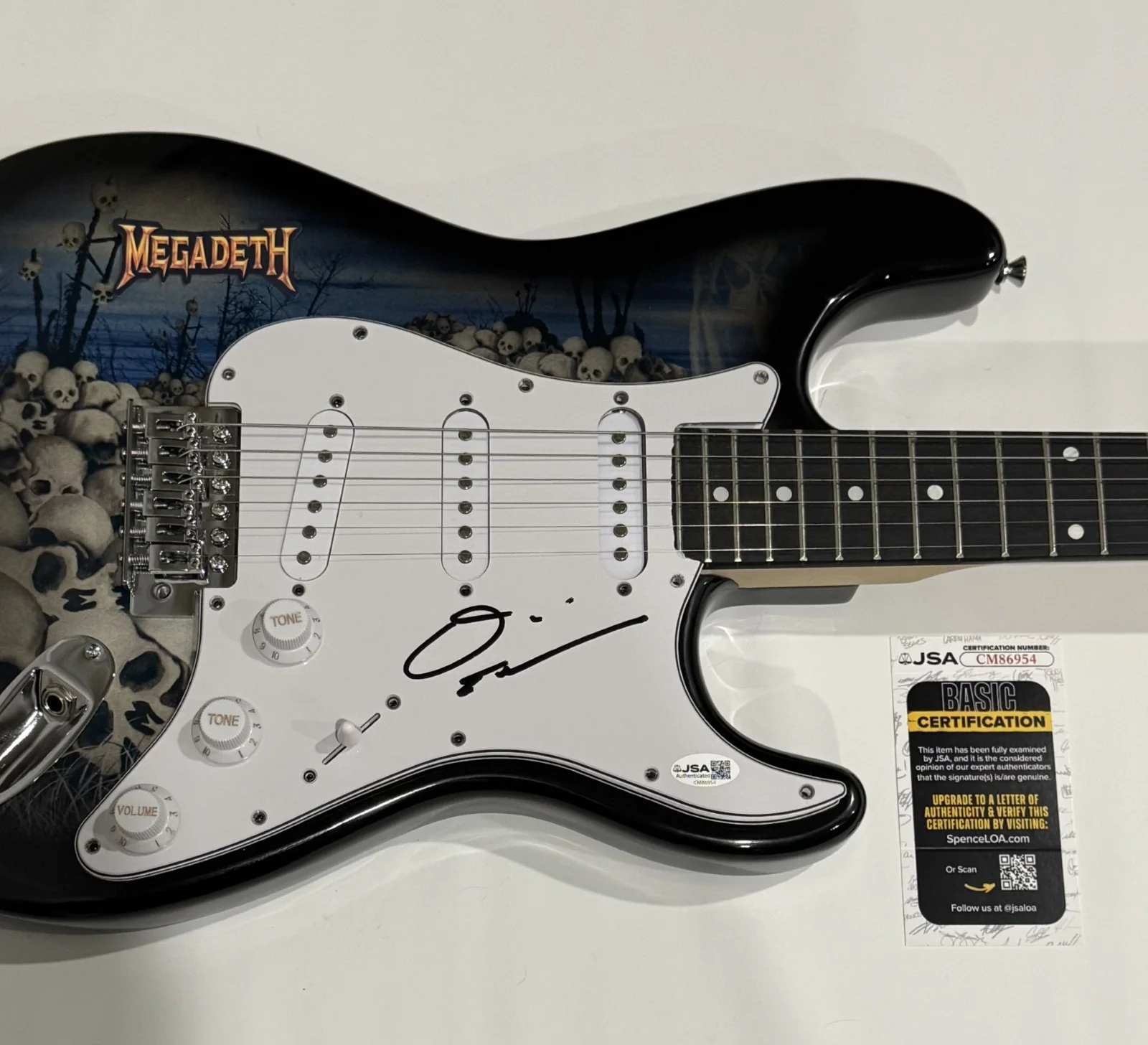 DAVE ELLEFSON SIGNED SKULL ELECTRIC GUITAR MEGADETH JSA COA, image 2