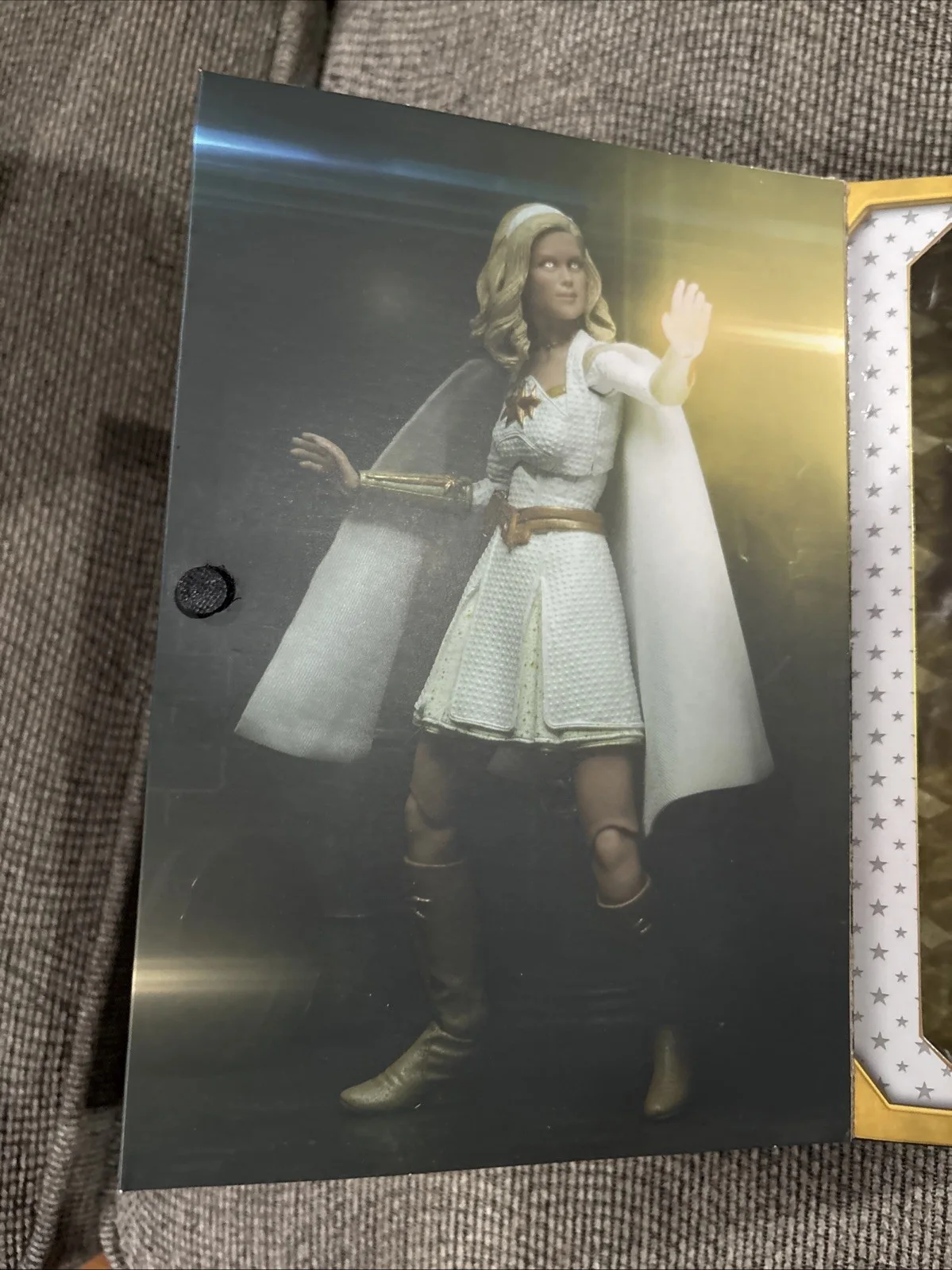 Erin Moriarty — Erin Moriarty Signed The Boys Starlight Annie Ultimate Action Figure Autograph, image 5