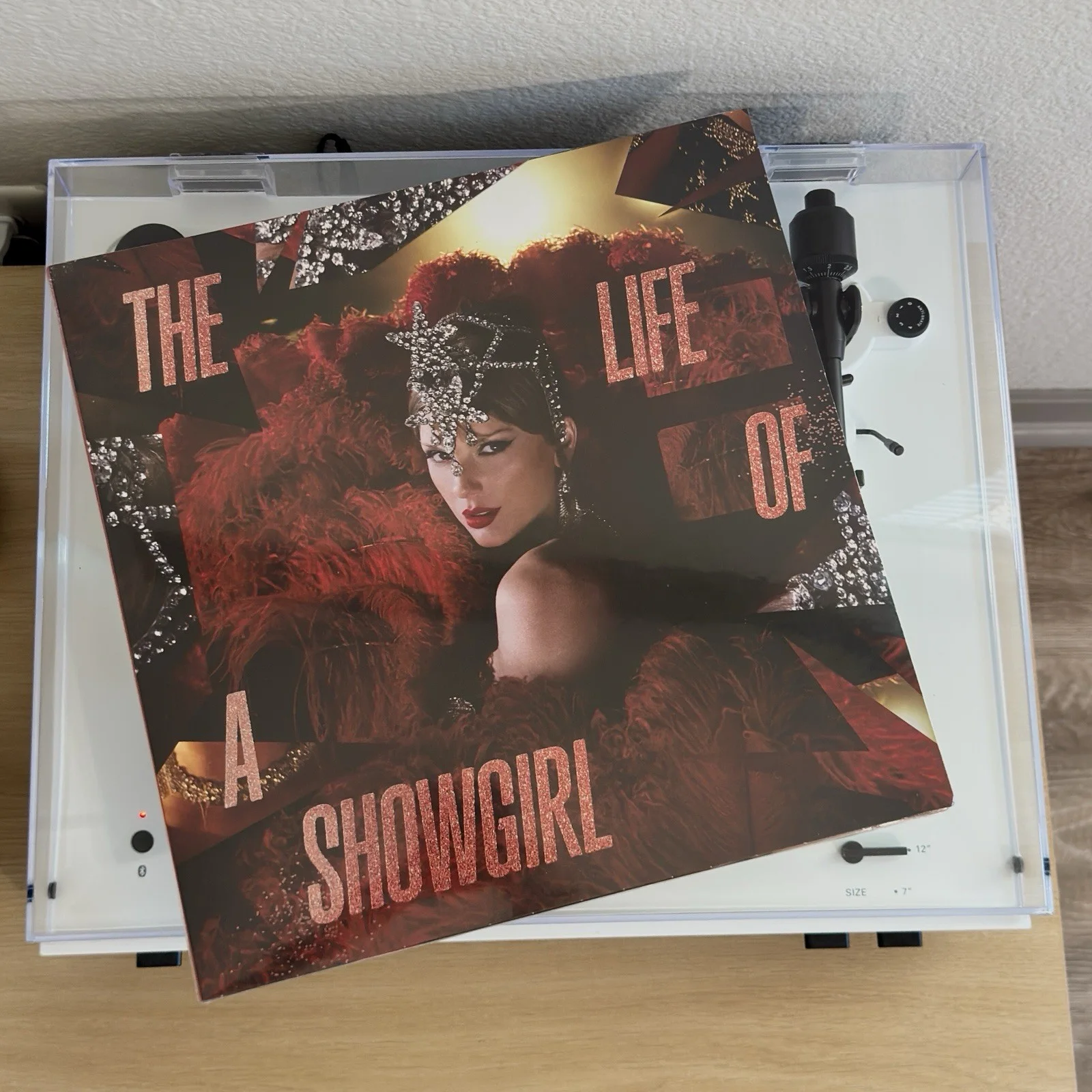 Taylor Swift The Life of a Showgirl Bundle (signed CD + LP Vinyl), image 3