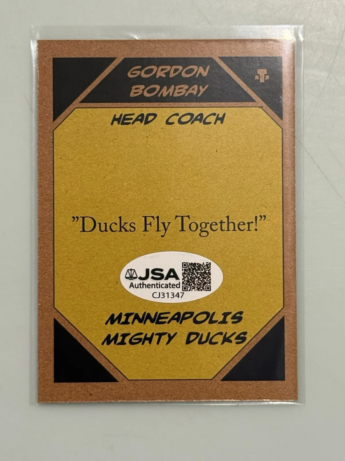 Emilio Estevez — Emilio Estevez Signed Custom Trading Card Mighty Ducks Coach Bombay JSA COA, image 2