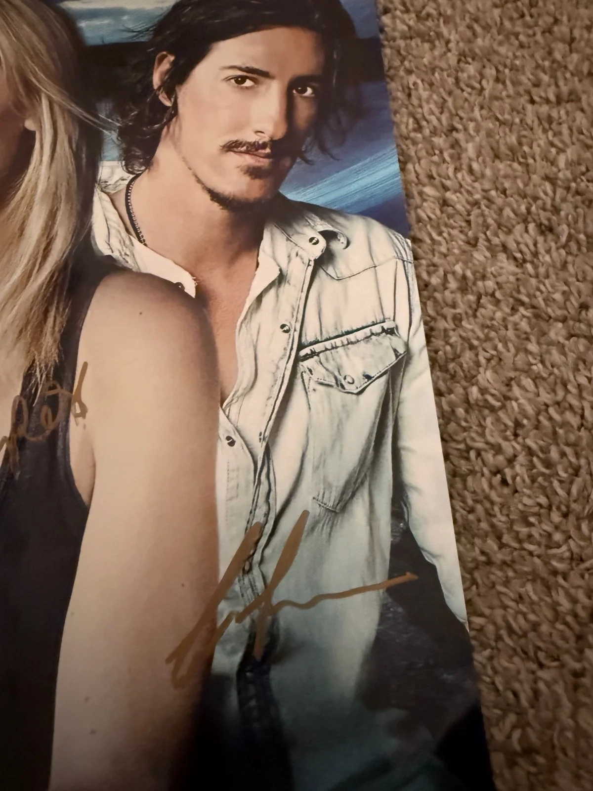 Haven TV Series Poster Signed Autograph Cast Emily Rose Eric Balfour Lucas Bryan, изображение 4