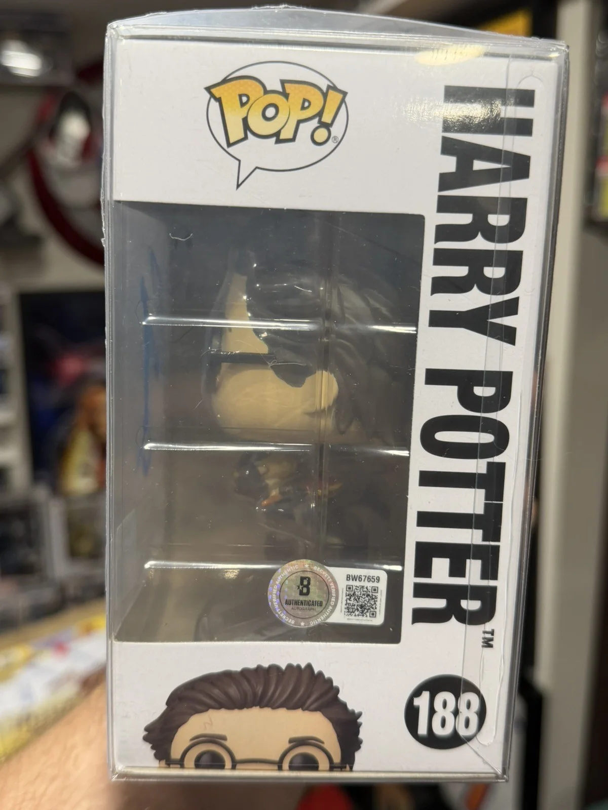 Daniel Radcliffe — Daniel Radcliffe Signed Harry Potter Funko Pop 188 Autographed Beckett, image 2