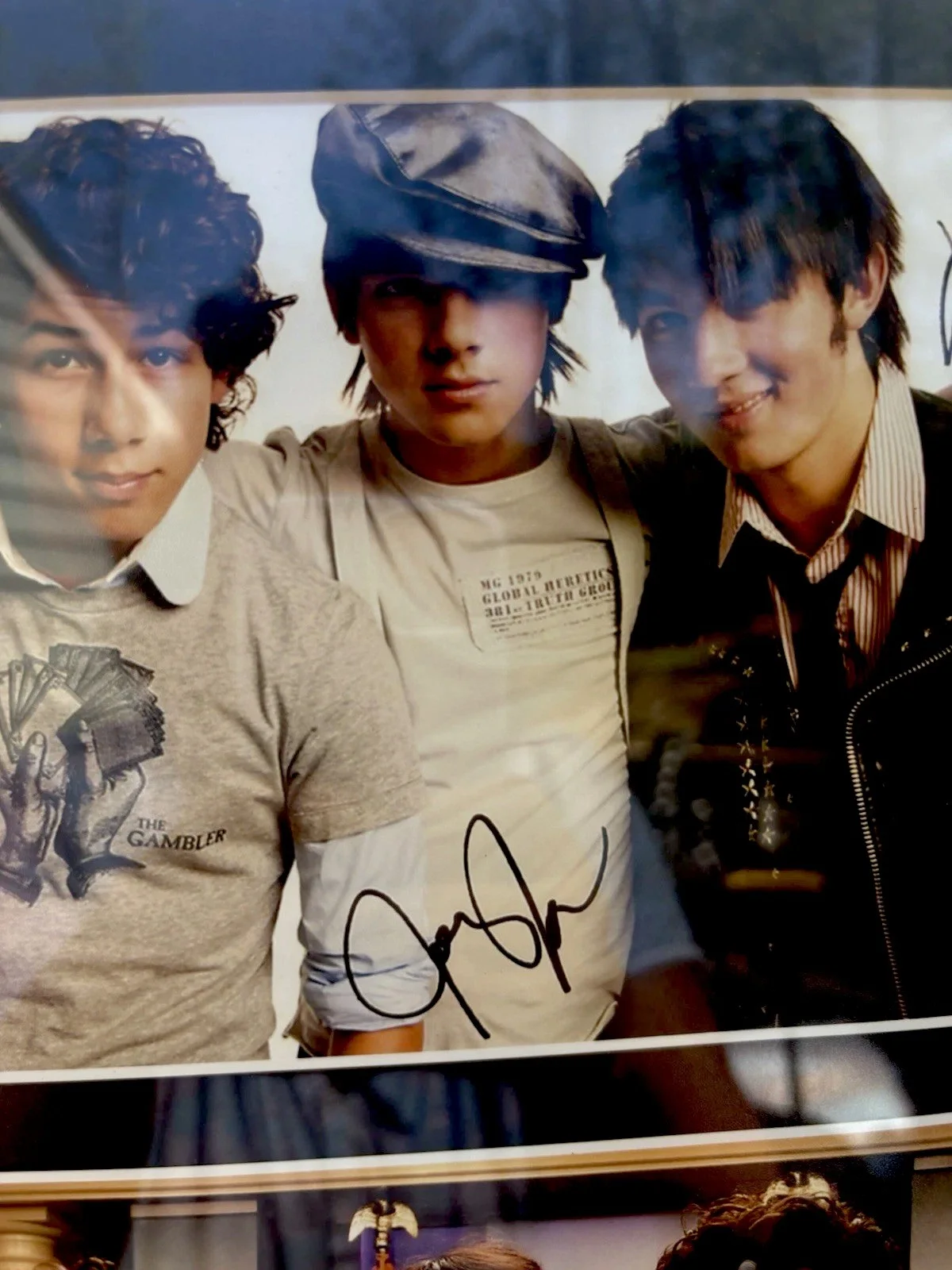 The Jonas Brothers Hand Autograph Photos Nick Joe Kevin NO COA, image 4