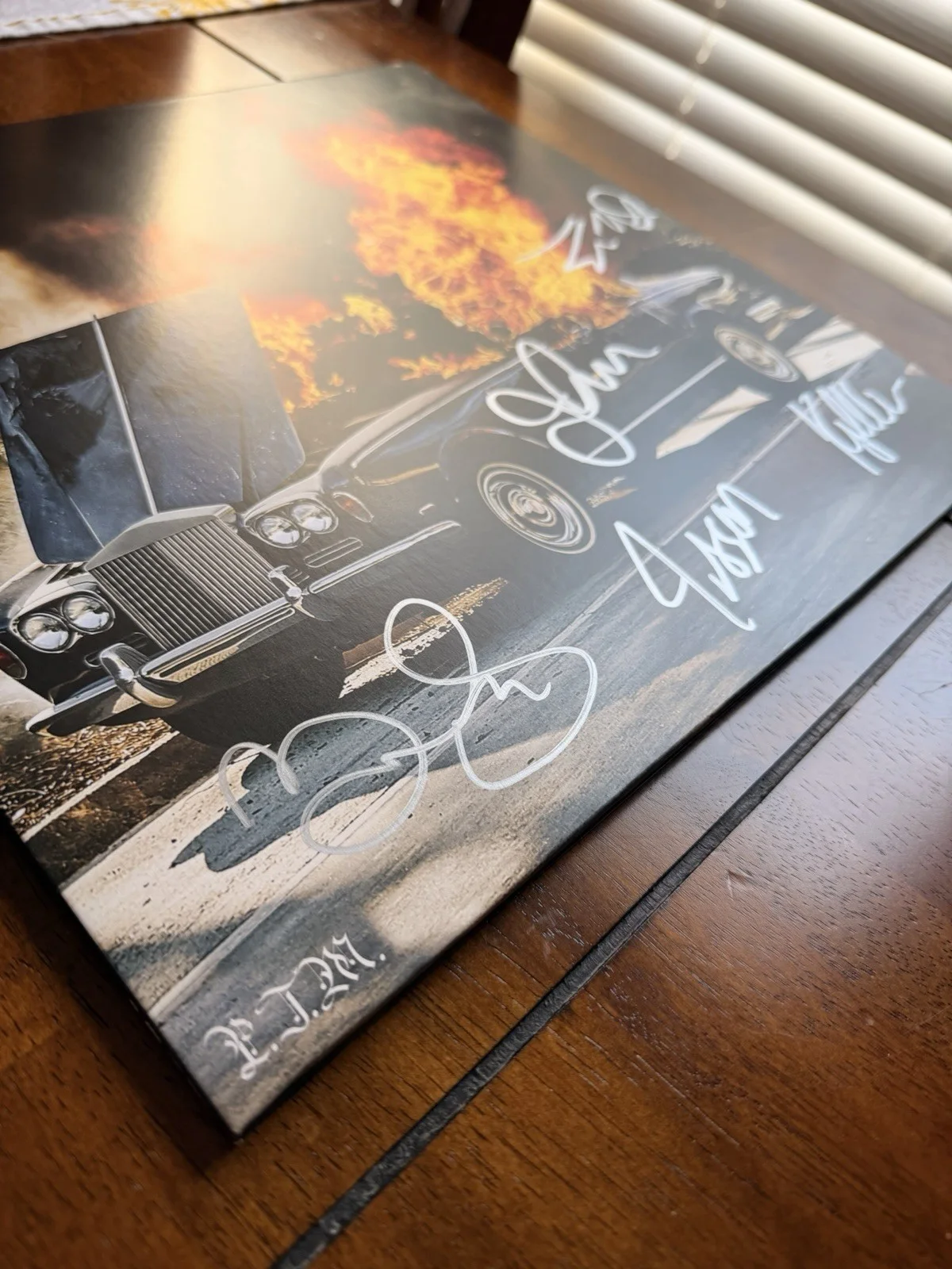 Portugal The Man SIGNED AUTOGRAPHED Woodstock Vinyl LP Record 2017, изображение 2
