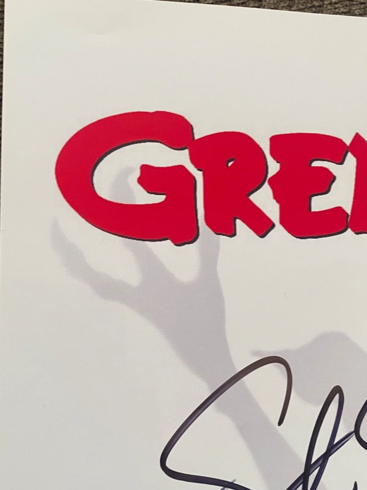 Steven Spielberg Signed Gremlins 8.5x11 Photo IMPERFECT, изображение 2