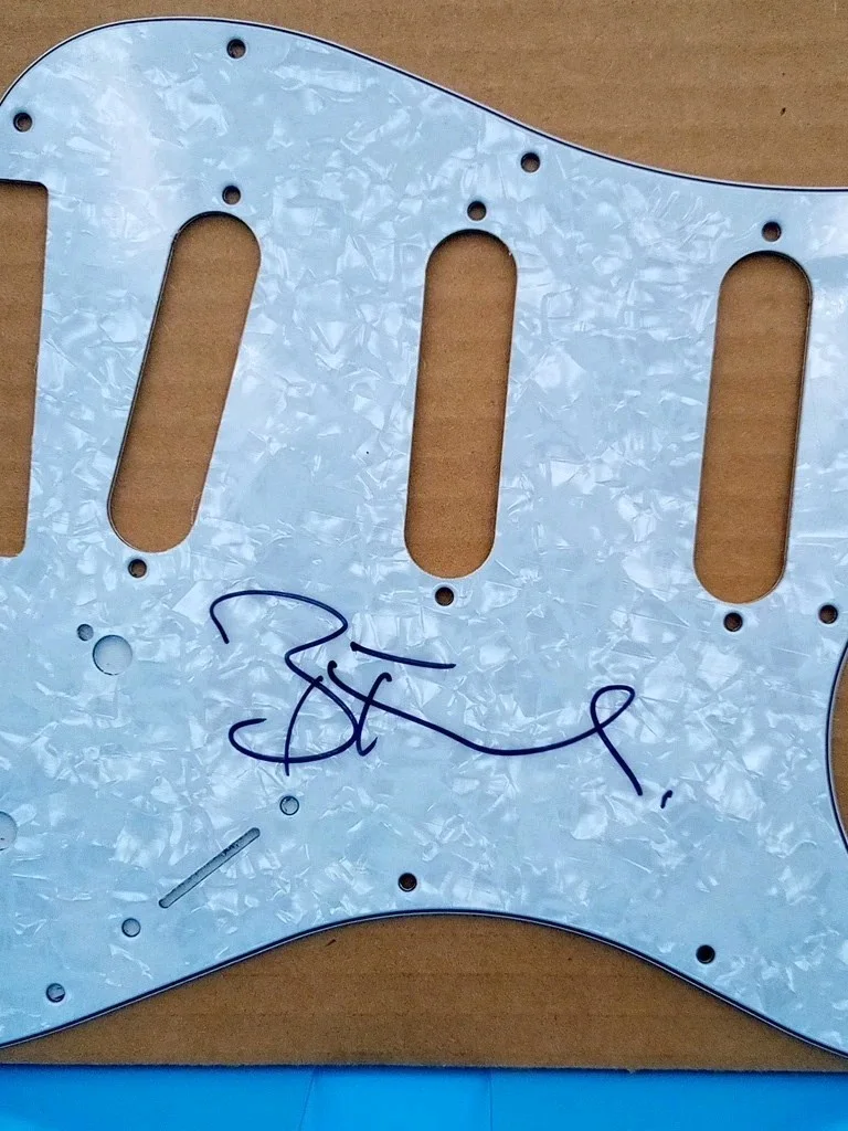 The Killers Brandon Flowers Signed Guitar Pick Card (JSA Authenticated), image 2