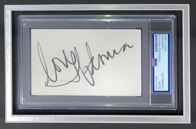 Madonna — Madonna Signed Framed Cut Signature w/ 11x14 Photo PSA, изображение 2