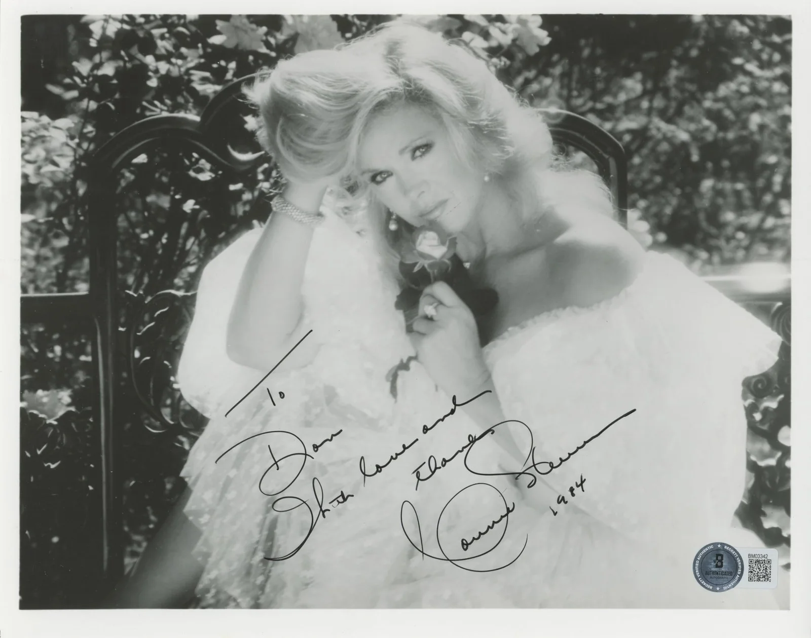 Connie Stevens — Connie Stevens Hawaiian Eye "To Don Thanks, 1984" Signed 8x10 Photo BAS #BM03342, изображение 3