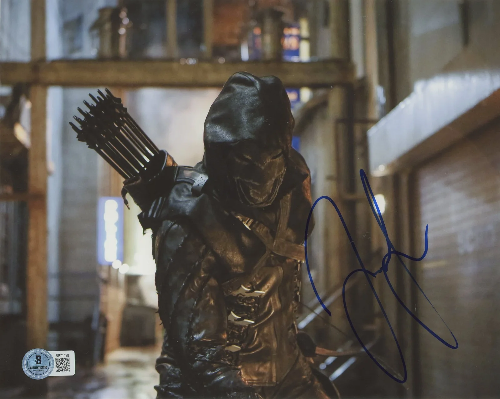 Josh Segarra — Josh Segarra Arrow Authentic Signed 8x10 Photo Autographed BAS #BP71498