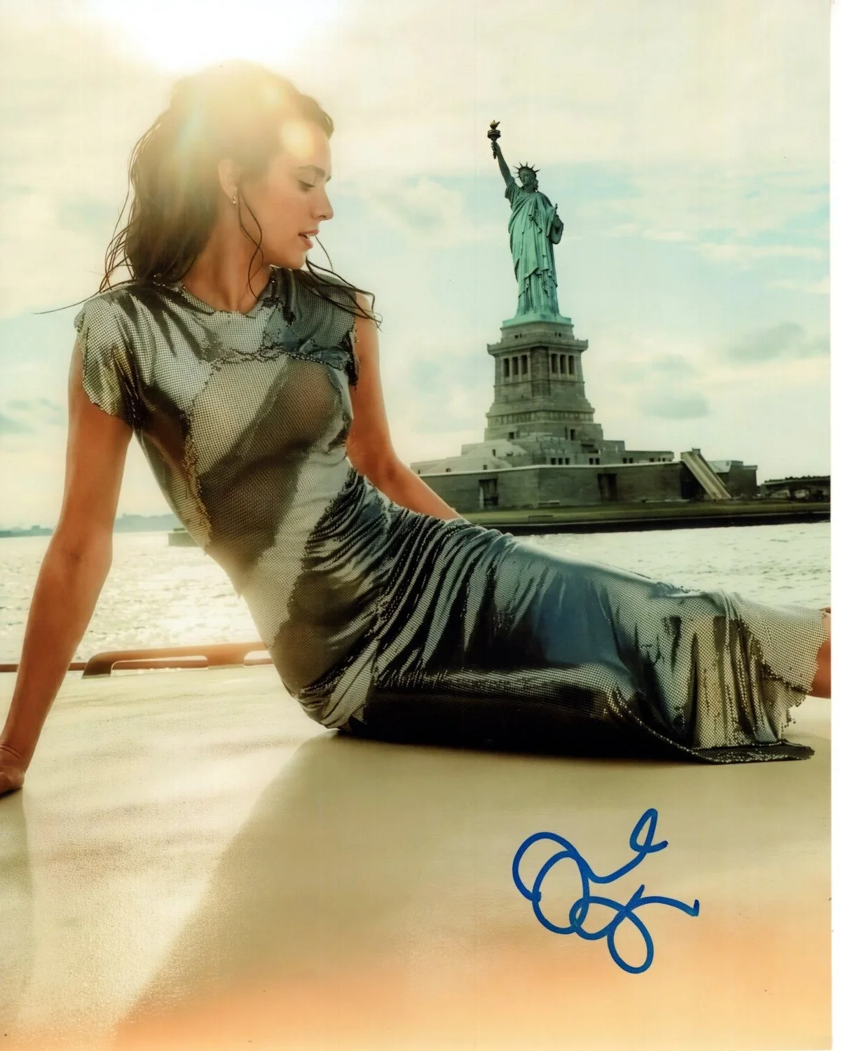 Margaret Qualley — MARGARET QUALLEY Signed 8x10 NYC Photo w Hologram COA Daughter o Andie MacDowell