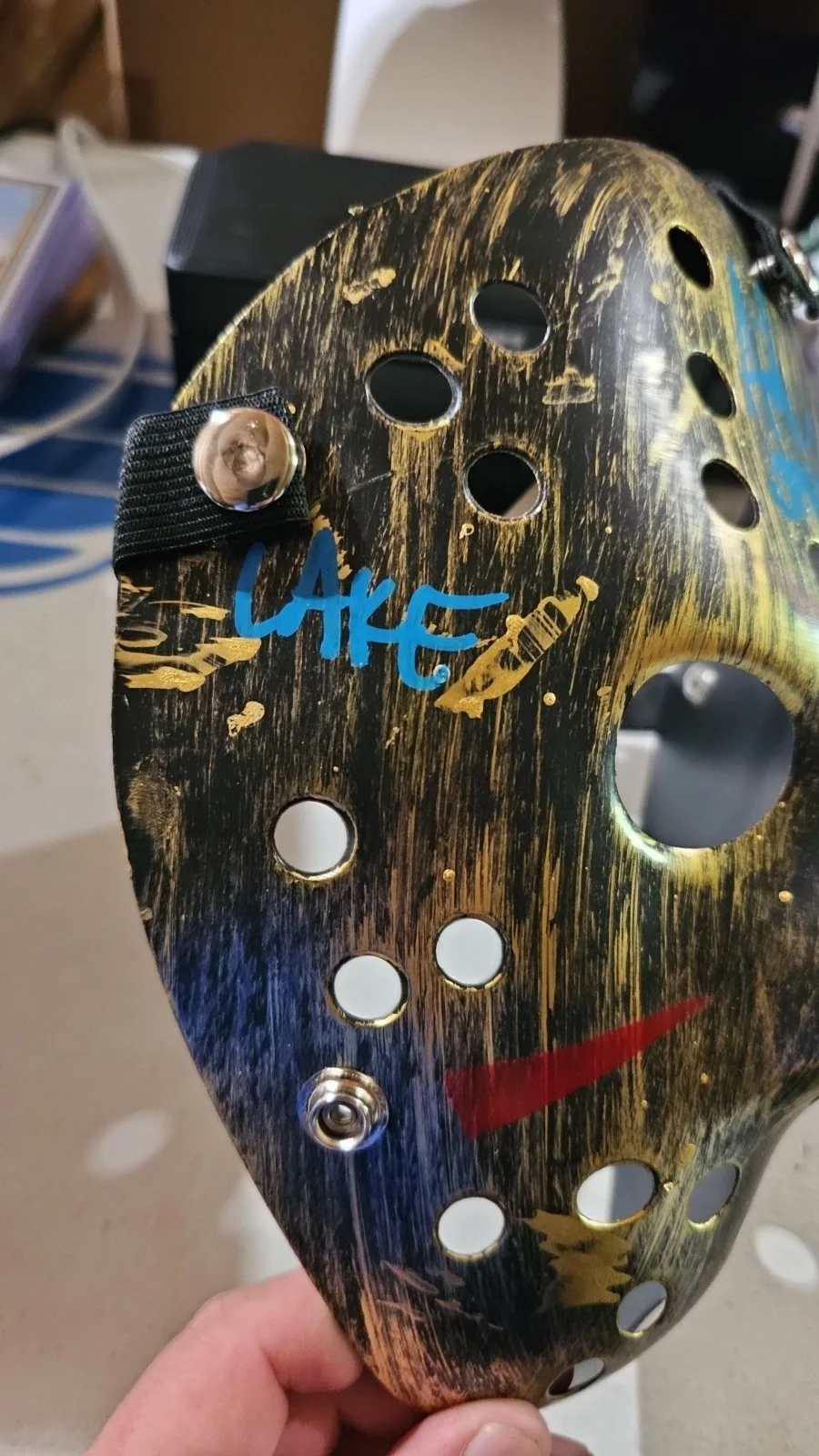 Ari Lehman — Friday the 13th Ari Lehman Jason Vorhees Signed Mask Beckett Certified w/ inscr, image 2