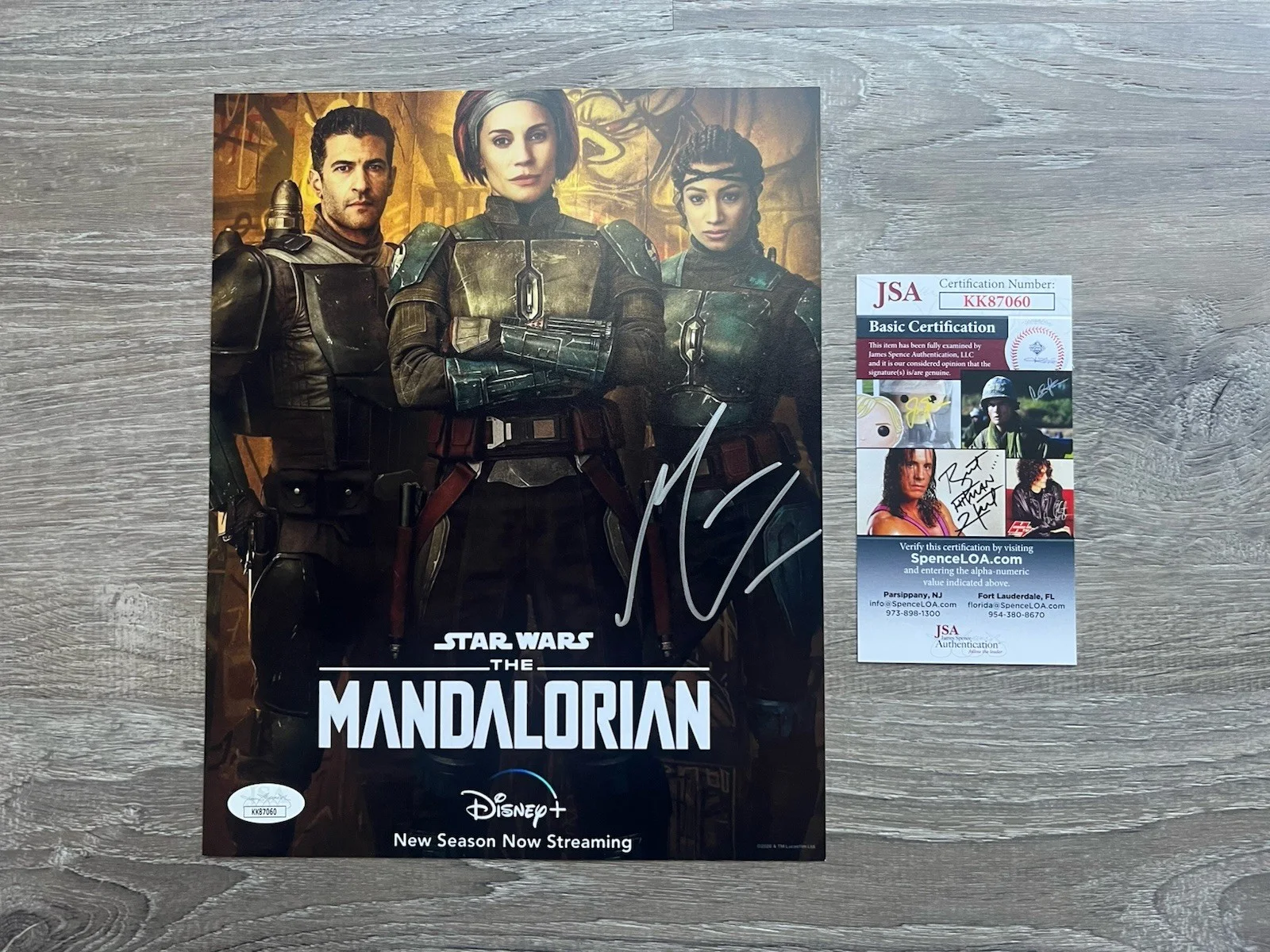 Mercedes Varnado — Mercedes Varnado Signed Mandalorian 8x10 Photo JSA COA Star Wars Mone