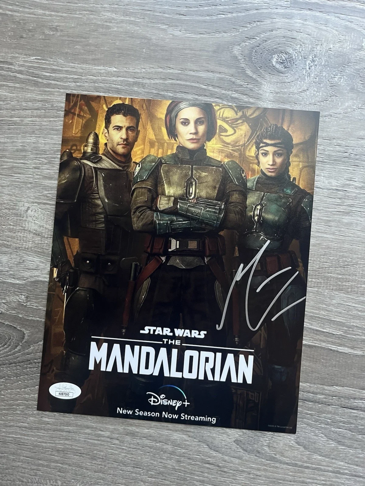 Mercedes Varnado — Mercedes Varnado Signed Mandalorian 8x10 Photo JSA COA Star Wars Mone, image 5