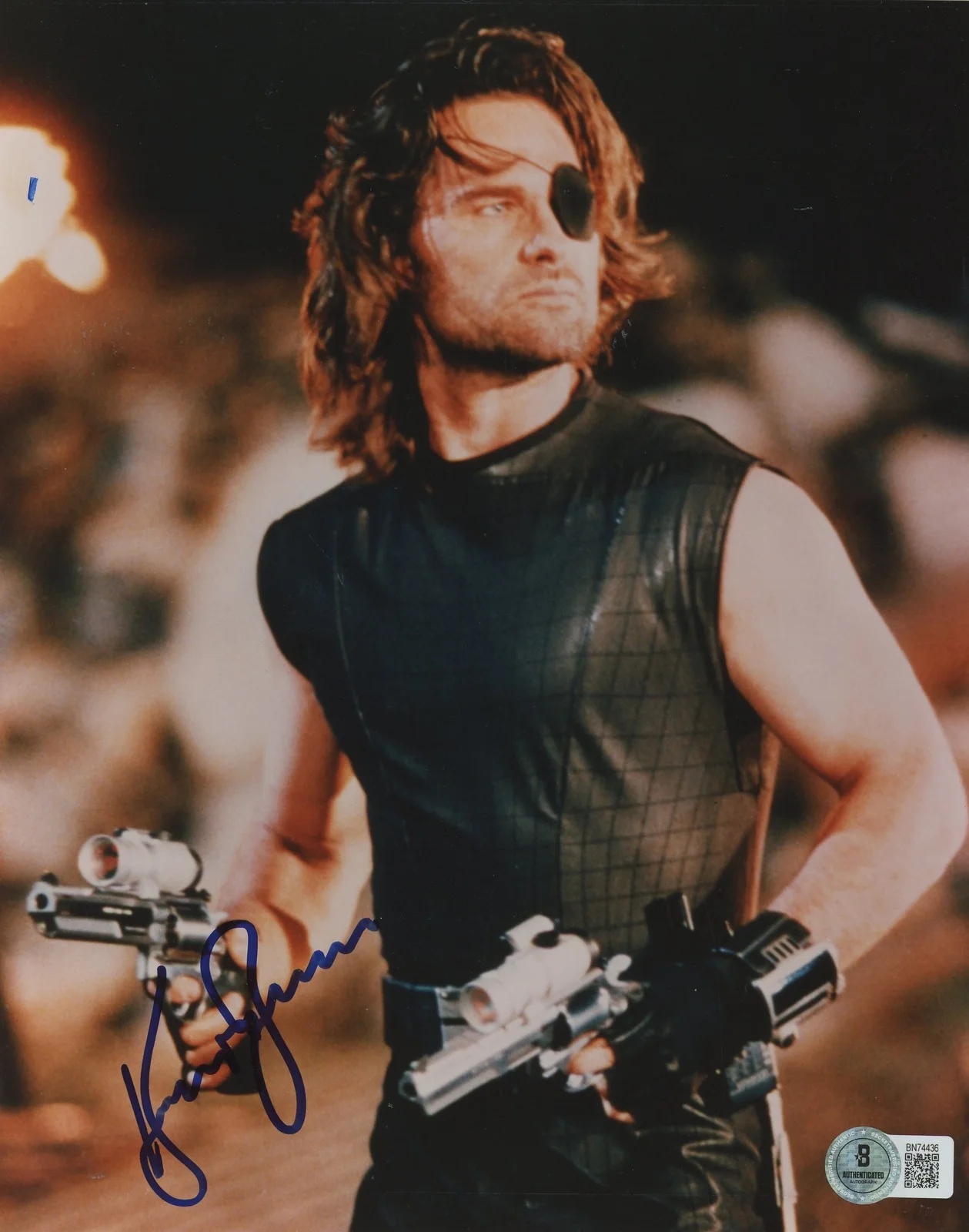Kurt Russell — Kurt Russell Escape from New York Authentic Signed 8x10 Photo BAS #BN74436