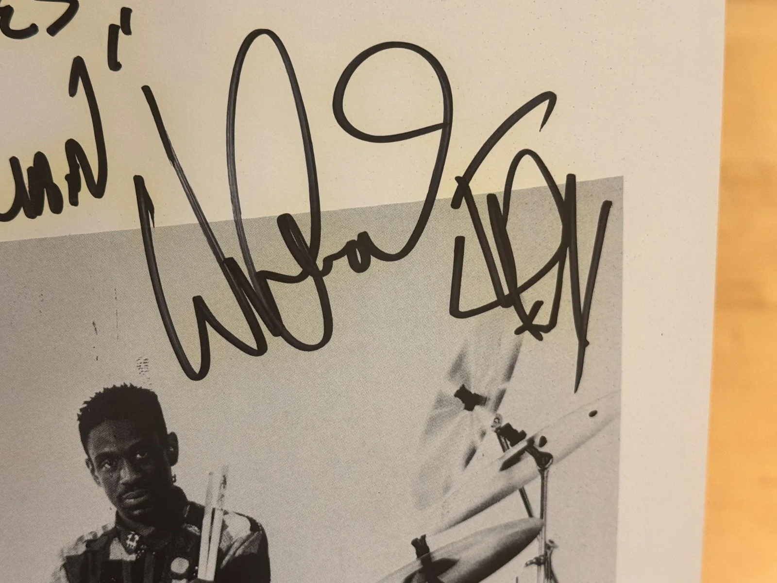Signed WILL CALHOUN 8"x10" Living Colour SONOR Promo, image 2