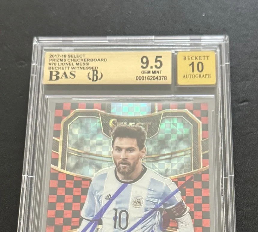 Lionel Messi — LIONEL MESSI SIGNED 2017-18 SELECT PRIZMS BECKETT BGS AUTO 10 GEM MINT 9.5, image 2
