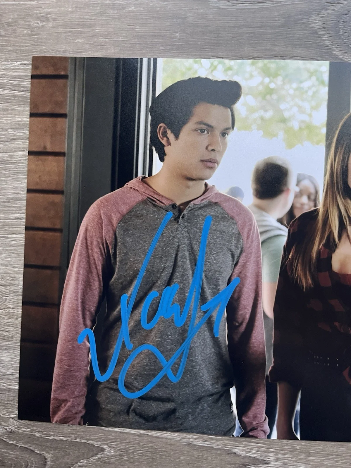Xolo Mariduena Peyton List Signed Cobra Kai 8x10 Photo JSA COA Karate Kid, изображение 3